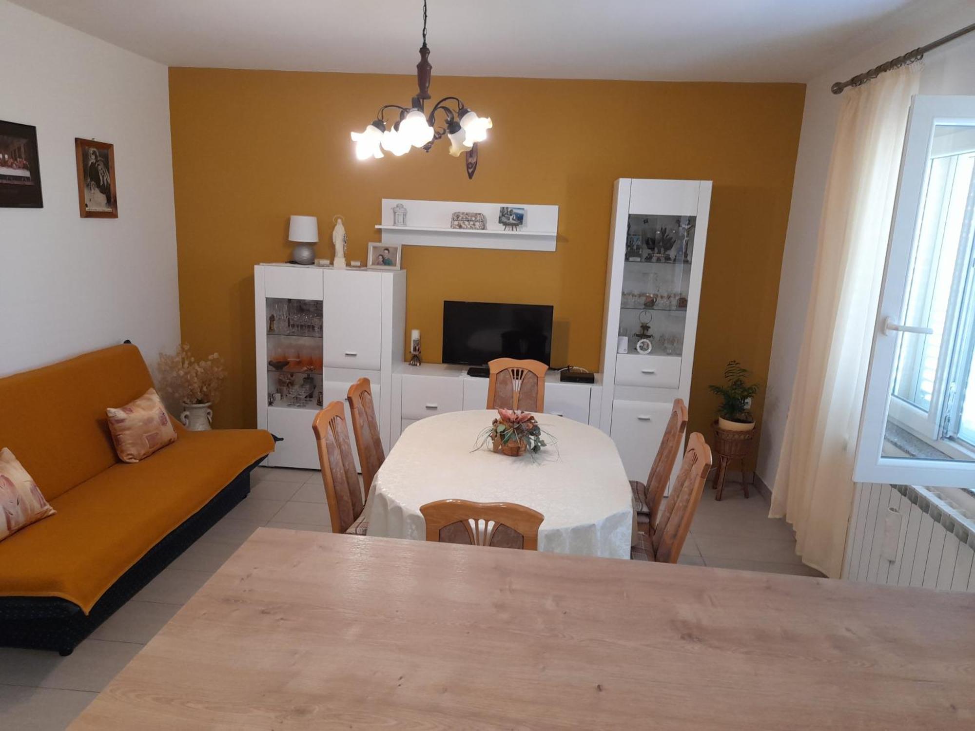 Apartment Apartman Lipa